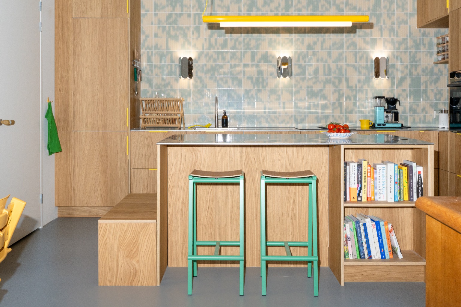 Bodil<br>Jane kitchen wide before columns
