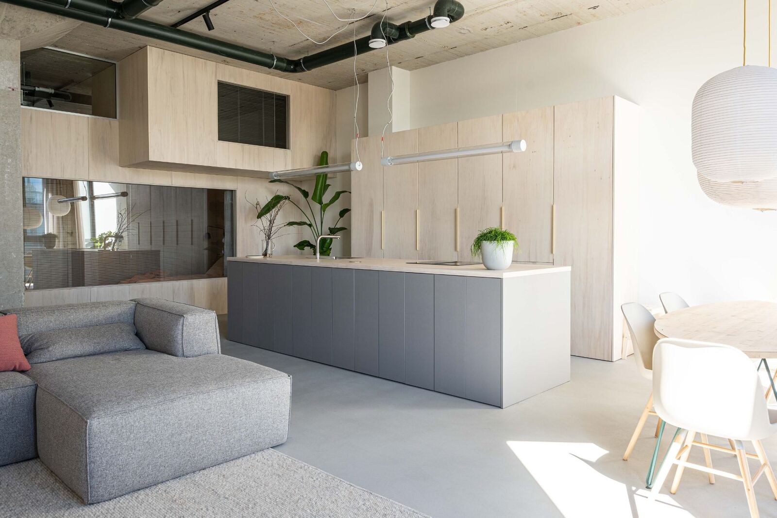 Houten keuken fronten en Farrow and Ball keukenfronten voor IKEA van BABOON
